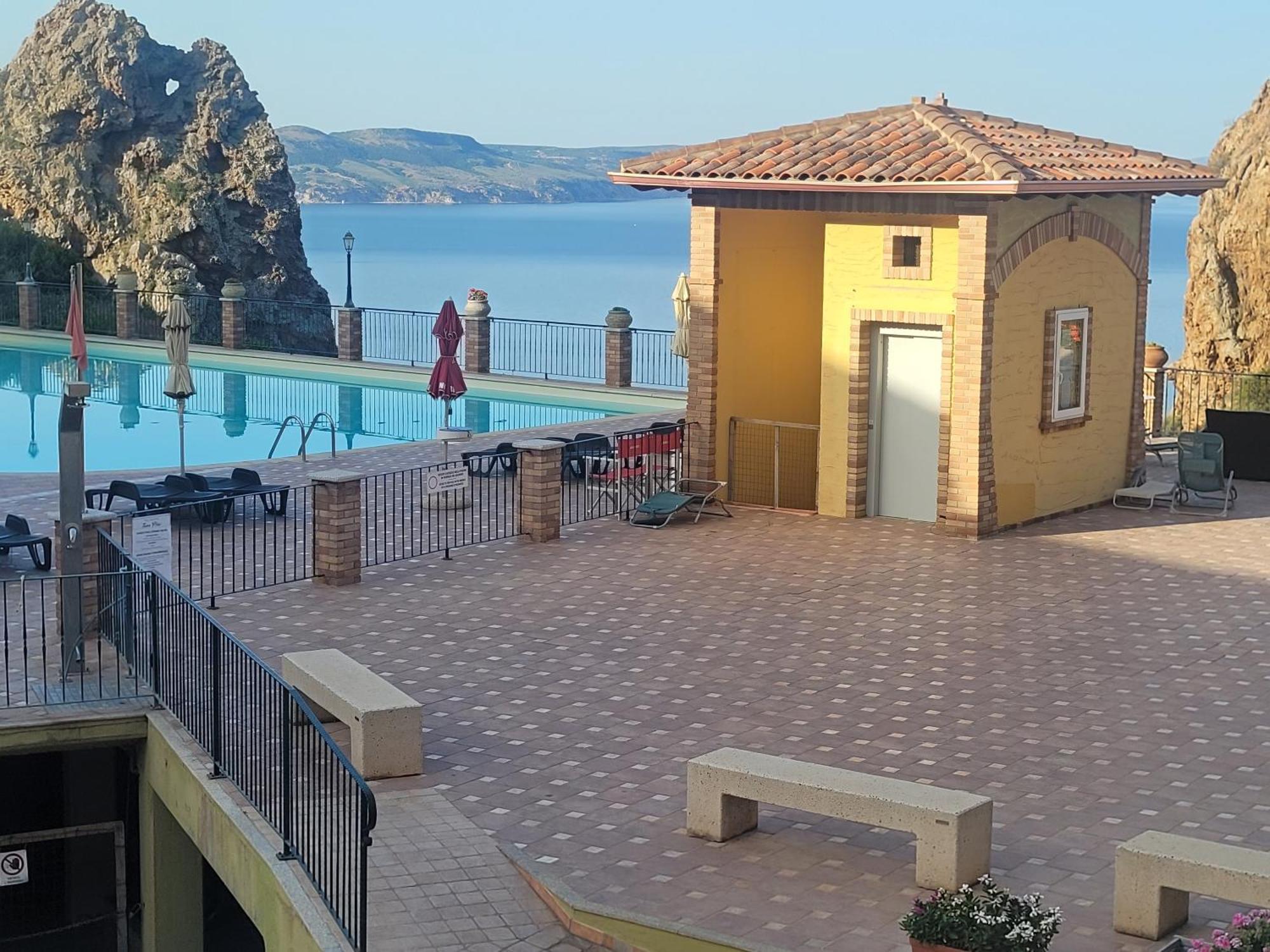 Villa Tramonti Sul Mare Nebida Buitenkant foto