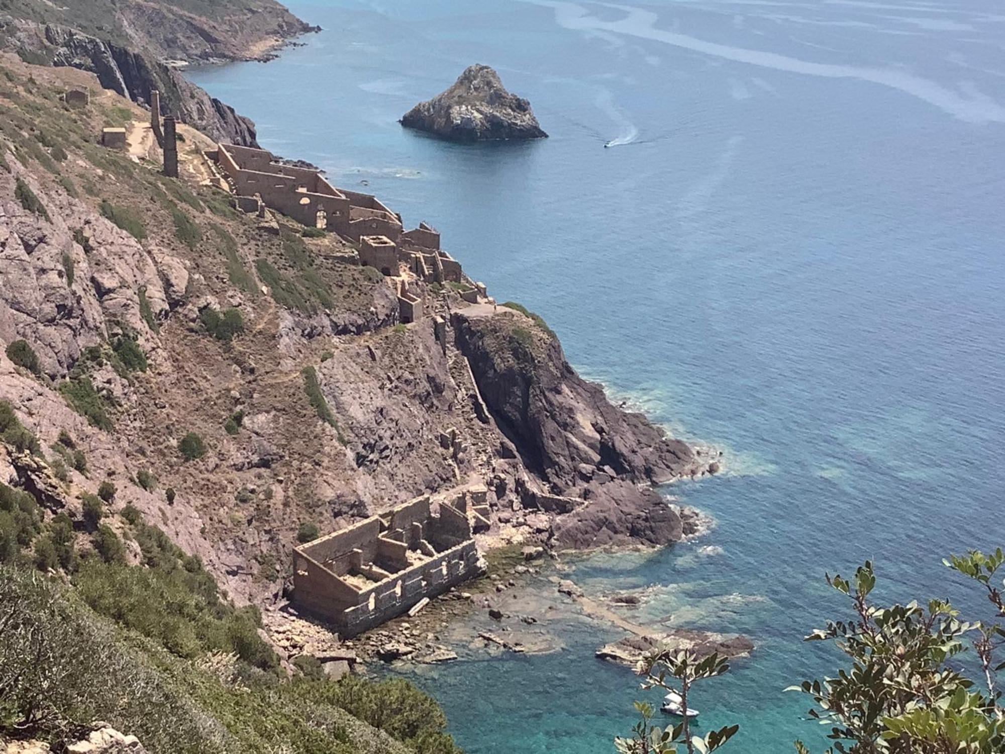 Villa Tramonti Sul Mare Nebida Buitenkant foto